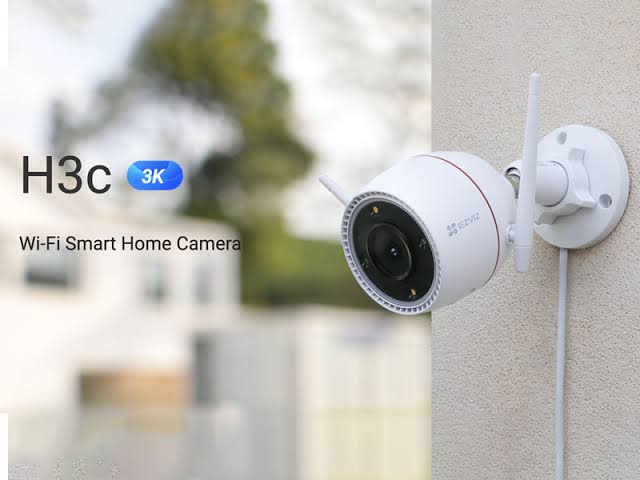 EZVIZ CS-H3c-R100-1J5WKFL (H3c 3K) 5MP Outdoor Smart Wi-Fi Security Camera (HikAI-ISP + Live Two-Way Audio & Strobe Alarm + Motion 3.0 + 512GB SD Slot + 30m Color Night Vision & IR + IP67 Weatherproof) EZVIZ CS-H3c-R100-1J5WKFL (H3c 3K) 5MP Outdoor Smart Wi-Fi Security Camera (HikAI-ISP + Live Two-Way Audio & Strobe Alarm + Motion 3.0 + 512GB SD Slot + 30m Color Night Vision & IR + IP67 Weatherproof)